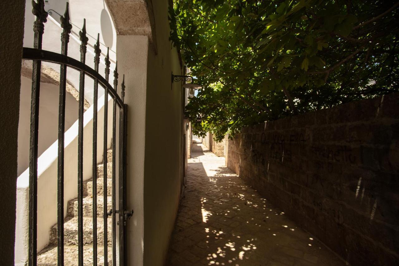 Don Alfonso Dimora D'Epoca Bed and Breakfast Racale Eksteriør billede